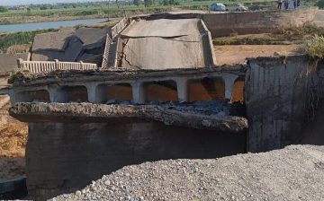 В Кашкадарье селевые потоки снесли мост, соединяющий два района