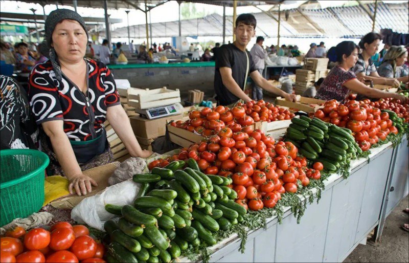 Стало известно, насколько повысились цены и тарифы в Узбекистане за сентябрь