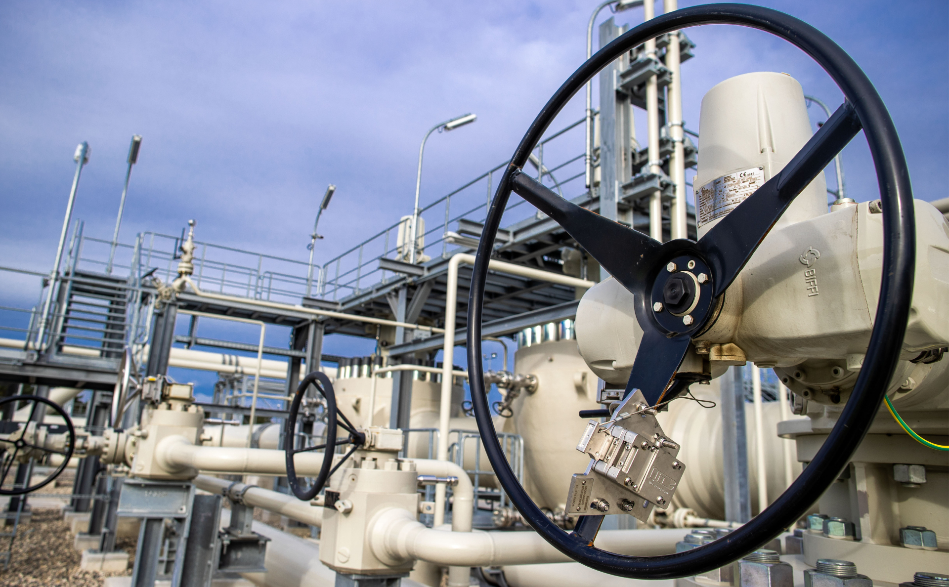 Власти Казахстана заявили об увеличении спроса на транзит российского газа в Узбекистан