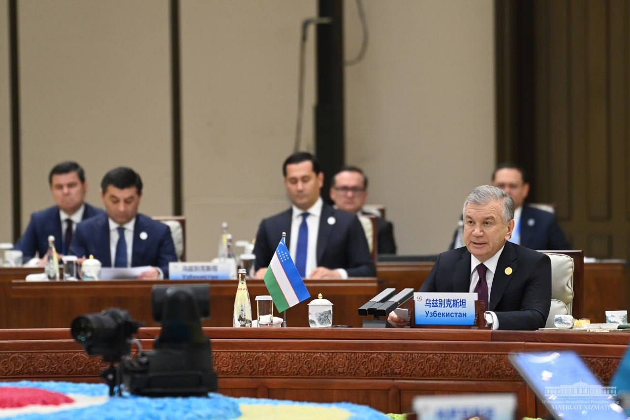 Шавкат Мирзиёев выступил на саммите «Центральная Азия — Китай»