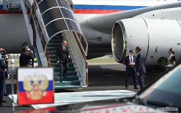 Владимир Путин прилетел в Самарканд