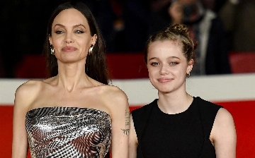 Дочь Анджелины Джоли и Брэда Питта стала точной копией актера – фото