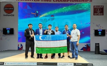 Узбекские тяжелоатлеты завоевали еще 11 медалей на ЧА