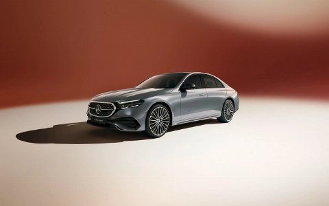Mercedes-Benz презентовал новейший E-Class Sport