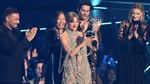 Узнайте, какие исполнители выиграли ежегодную музыкальную премию MTV Video Music Awards