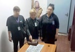 В Ташкенте уборщица самолета нашла и присвоила набитую деньгами сумку