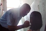 Житель Ташкента домогался семилетней девочки в подъезде