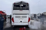 В Самарканде туристический автобус столкнулся с Cobalt, есть погибший