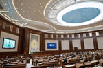 Сенат одобрил закон: в Узбекистане будут проверять на ВИЧ граждан, находившихся за границей более 90 дней