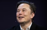 Tesla предложила Илону Маску премию в $1 трлн