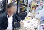 Под Ташкентом мужчина с ружьем ворвался в магазин и избил женщину