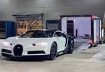 В Узбекистан привезли мощнейший гиперкар Bugatti Chiron — живые фото