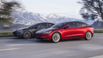 Кнопки переключения передач в обновленной Tesla Model 3 перенесли на потолок