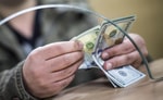 За полгода объем денежных переводов в Узбекистан увеличился почти на 100%