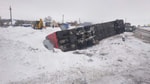 Автобус, ехавший из России в Узбекистан, вылетел в кювет