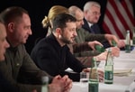 Зеленский отказался передать США половину полезных ископаемых Украины