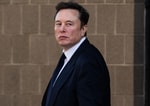 Илон Маск считает, что искусственный интеллект вскоре затмит человеческие возможности