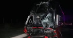 В Самарканде водитель автобуса с туристами уснул за рулем и врезался в грузовик — видео