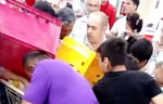 В «Корзинке» покупатели чуть не подрались за сахар — видео
