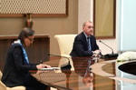 Мирзиёев принял спецпосланника Евросоюза по санкциям