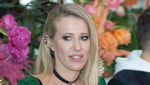 Ксения Собчак пешком перешла границу Литвы после обвинений о вымогательстве – видео