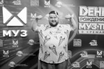Умер танцор, известный как «пухляш» из Little Big