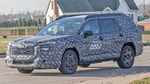 В сети показали живые фото нового Subaru Outback