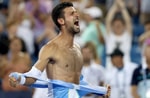 Джокович вырвал победу у Алькараса в четырехчасовом финале «Мастерса» (видео)