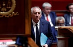 Парламент Франции проголосовал за отставку правительства Франсуа Байру