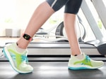 Новый тренд: носить Apple Watch на лодыжке