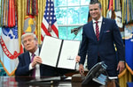 «Это посылает сигнал победы и силы». Трамп переименовал Министерство обороны в Министерство войны