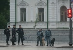 Узбекистанцам порекомендовали не посещать без причины общественные места в России