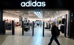 Adidas и Puma планируют вернуться в Россию 