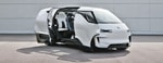 Porsche презентует необычный трехрядный электрический кроссовер
