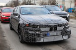 Прототип гибридного суперседана BMW M5 2024 года показали на испытаниях