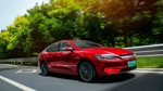 BYD презентует дешевый и мощный электромобиль
