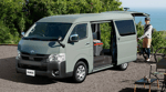 Toyota презентовала новый минивэн HiAce