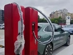 Huawei презентовала сверхмощную зарядную станцию для электрокаров