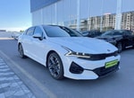 Узбекистанцы проверили динамику Kia K5