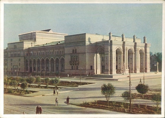 Alisher Navoiy nomidagi opera va balet teatri. Toshkent. 1949-1950-yillar