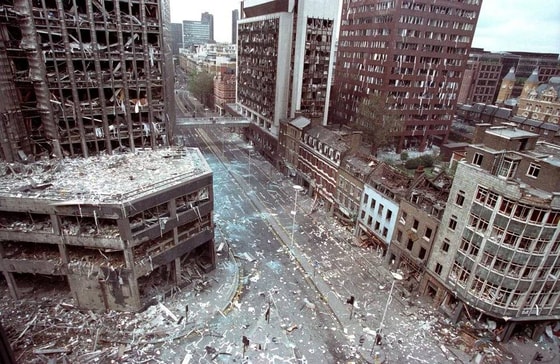 1993-yil 24-aprel kuni sodir bo'lgan portlashdan keyingi London ko'rinishi