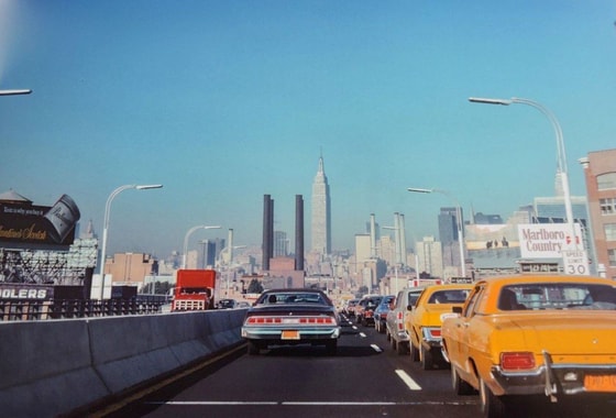 Nyu-Yorkda joylashgan Long-Aylend shossesi. 1974-yil