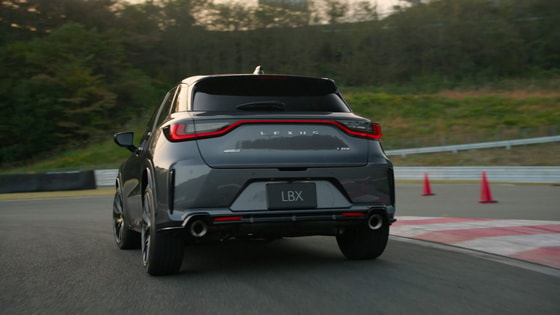 Фото: Lexus