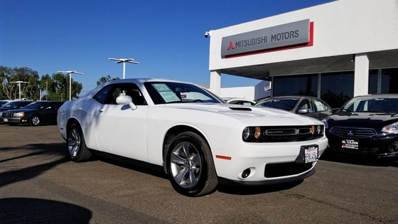 Dodge Challenger V6Фото: YouTube