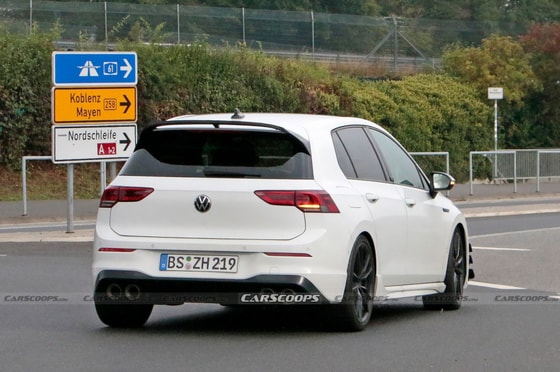 Фото: CarsCoops
