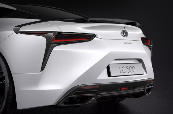 Фото: Lexus