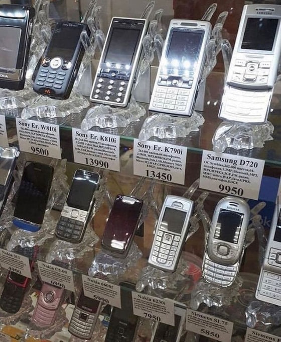 2006-yil, Telefon do'koni