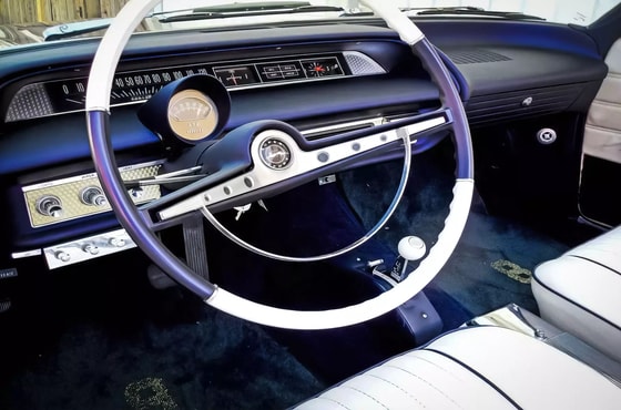 Фото: goldinauctions.com