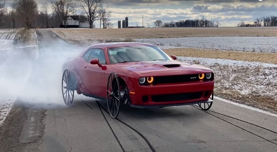 Фото: WhistlinDiesel/YouTube.com