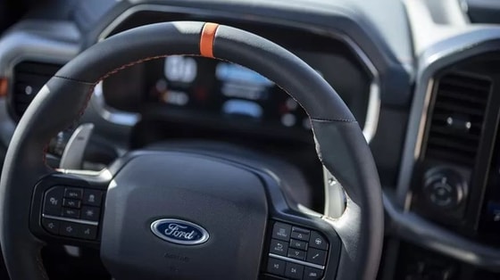 Фото: новый Ford F-150 Raptor